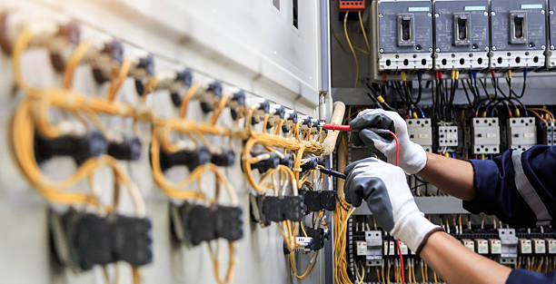 Professional Electrician technician working in Indian River, MI